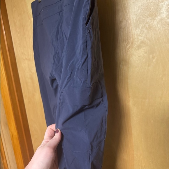 Columbia Blue Joggers XL with Elastic Waistband and Tapered Legs Hiking Outdoor - Picture 2 of 5